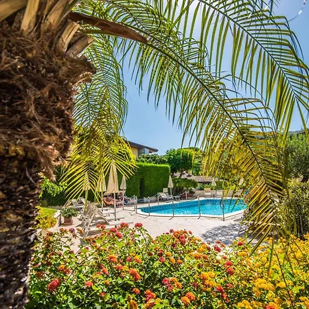 Hotel Daphne