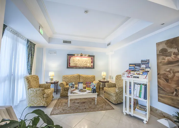 Hotel Daphne Giardini Naxos