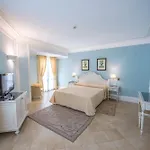 Daphne جيارديني ناكسوس