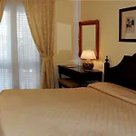 Hotel Daphne