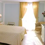 Daphne Hotel Giardini Naxos