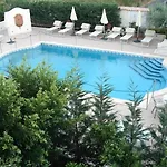 Daphne Hotel Giardini Naxos