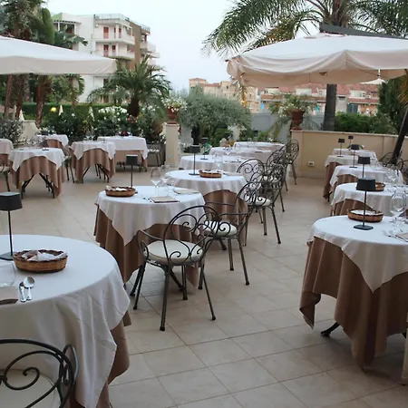 Daphne 4* Giardini-Naxos