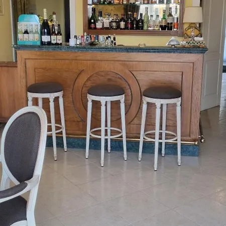 Hotel Daphne Giardini Naxos