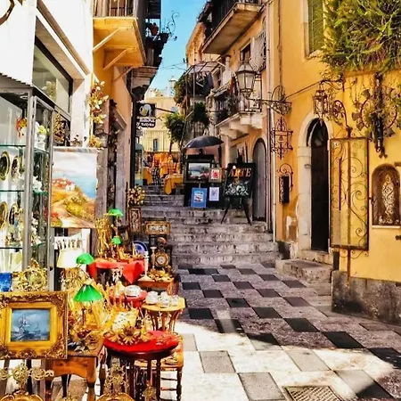 Daphne 4* Giardini Naxos