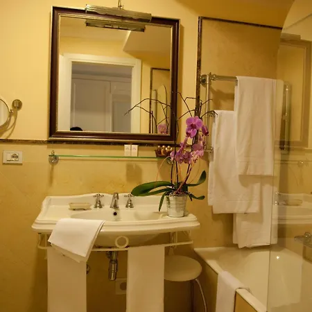 Hotell Daphne Giardini Naxos