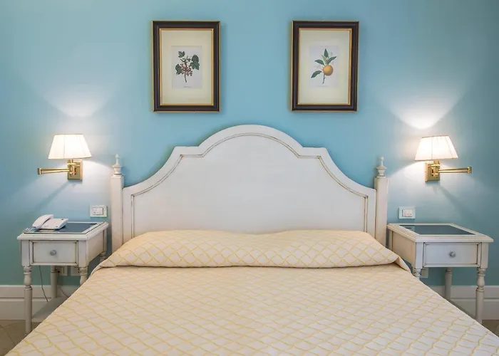 Hotel Daphne Giardini-Naxos