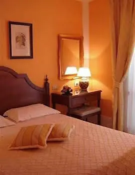 Otel Daphne 4*
