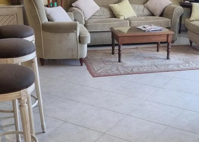 Daphne 4* גיארדיני נאקסוס